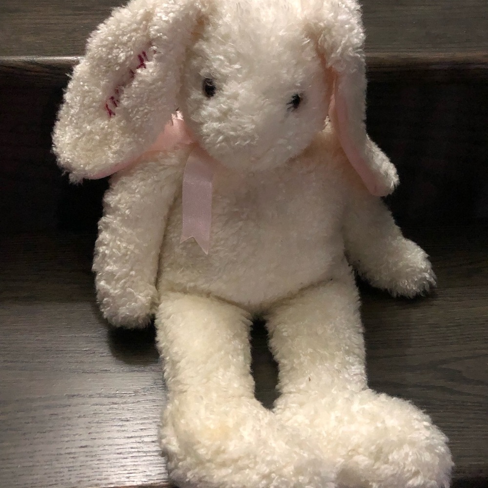 18” tiffany the bunny plush toy brand new